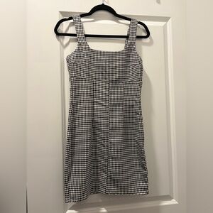 H&M Black and White Houndstooth Mini Dress